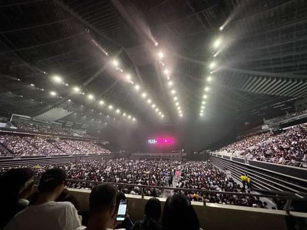 Singapore Indoor Stadium, bloc: 223, rangée: 15, place: 1