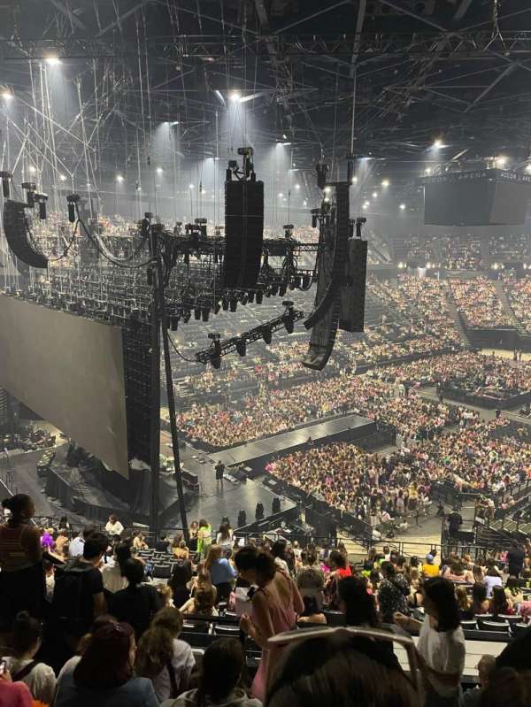 Accor Arena, bloc: Balcon L, rangée: 86, place: 29