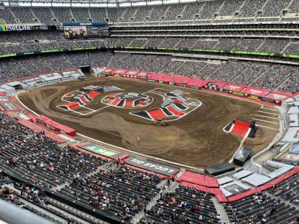 MetLife Stadium, bloc: 333, rangée: 1, place: 13