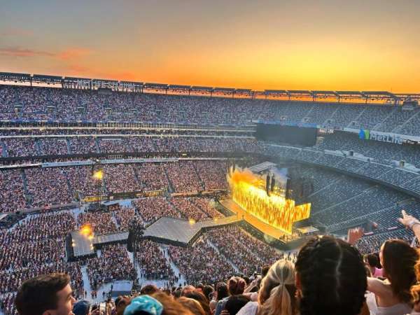 MetLife Stadium, bloc: 315, rangée: 23