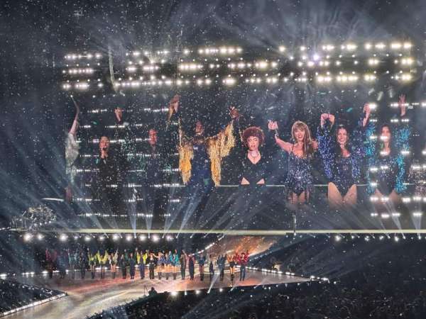 MetLife Stadium, bloc: 123, rangée: 39, place: 19