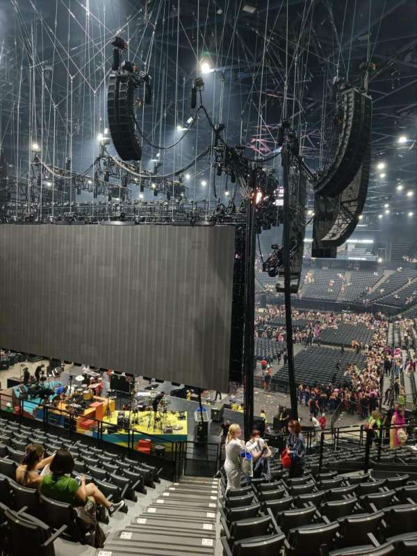 Accor Arena, bloc: Gradin K, rangée: 3, place: 22