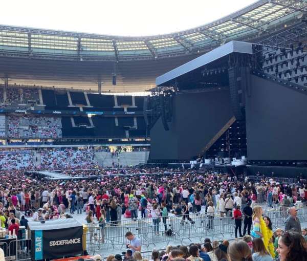 Stade de France, bloc: G7, rangée: 14, place: 08