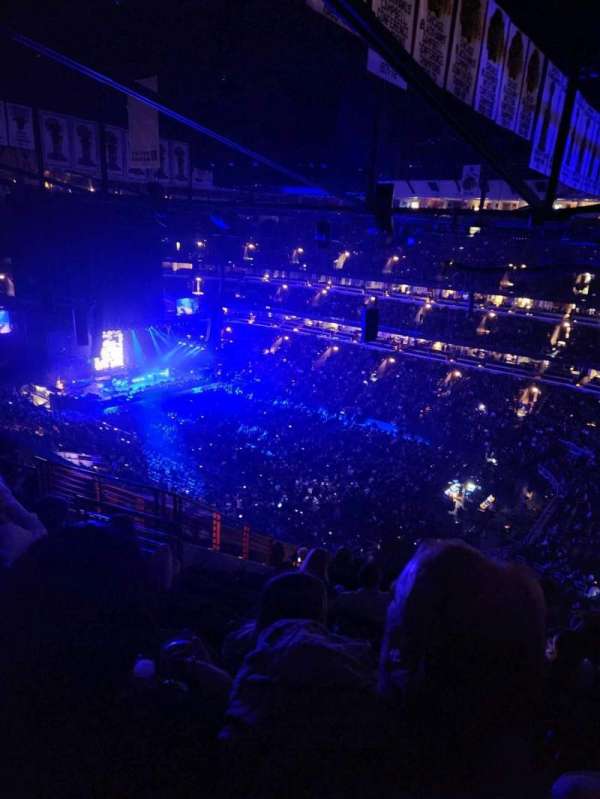United Center, bloc: 314, rangée: 13, place: 14