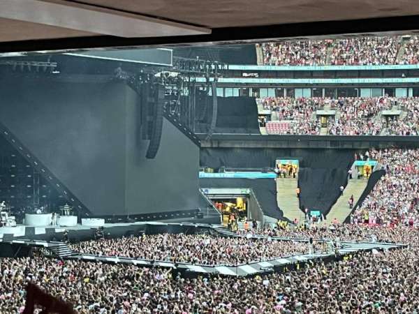 Wembley Stadium, bloc: 122, rangée: 44, place: 292