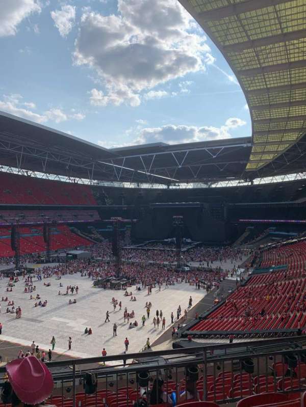 Wembley Stadium, bloc: 208, rangée: 15, place: 174