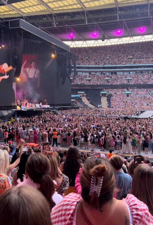 Wembley Stadium, bloc: 125, rangée: 19, place: 60
