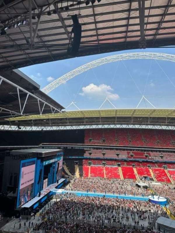 Wembley Stadium, bloc: 528, rangée: 10, place: 55