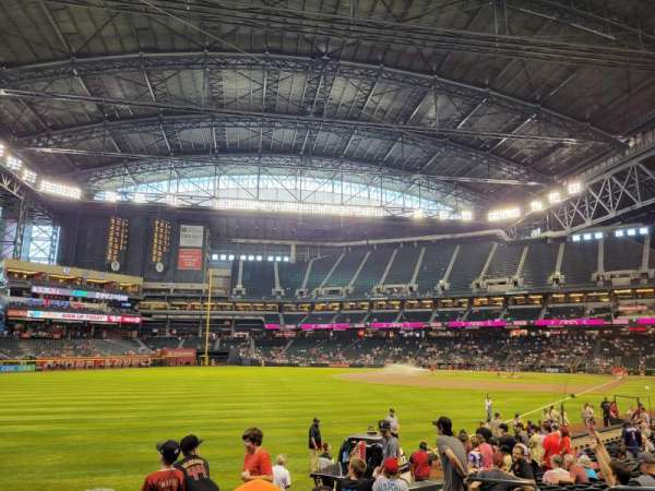 Chase Field, bloc: 136, rangée: 18, place: 5