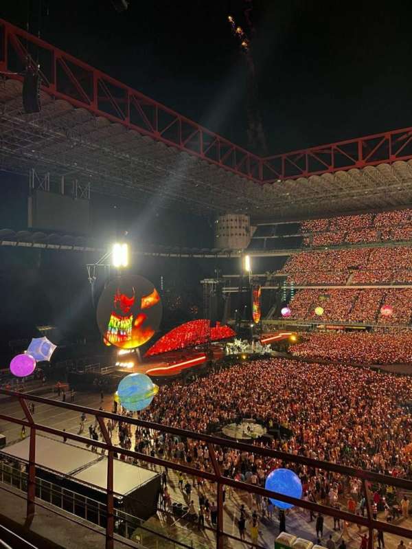 San Siro, bloc: 243, rangée: 3, place: 12