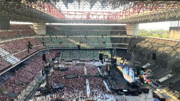 San Siro, bloc: 312, rangée: 5, place: 11