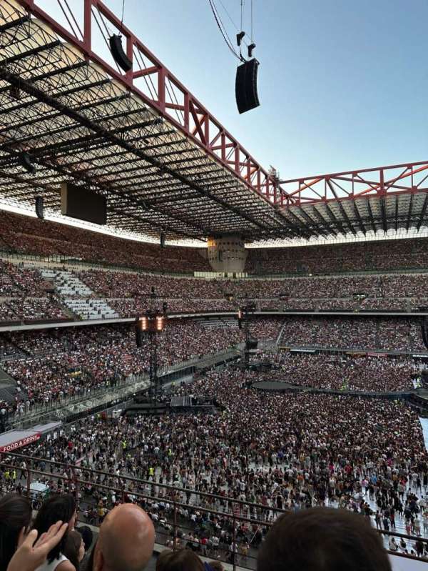 San Siro, bloc: blue, rangée: 209, place: 8