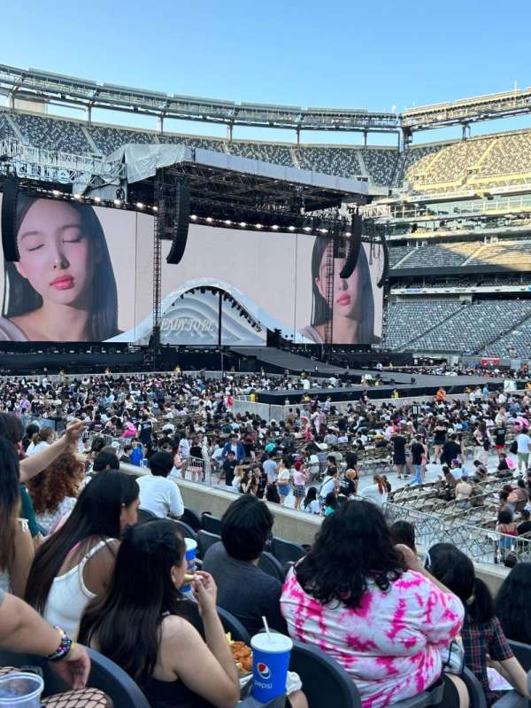 MetLife Stadium, bloc: 137, rangée: 12, place: 4