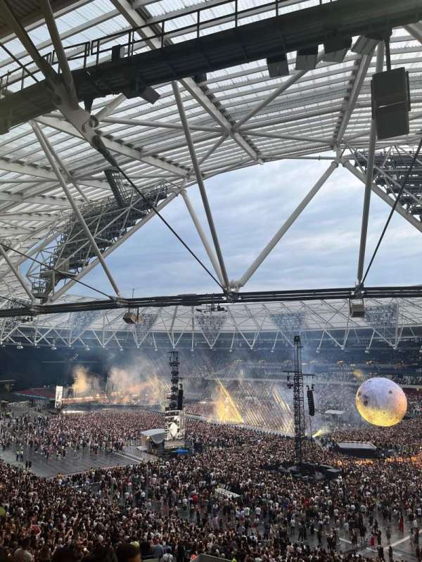 London Stadium, bloc: 243, rangée: 50