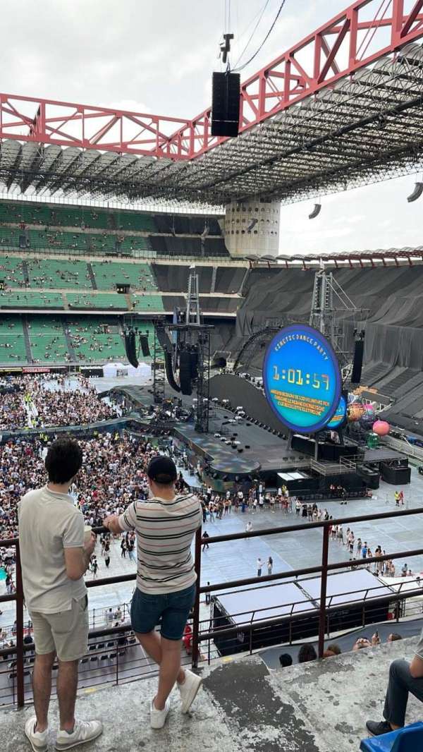 San Siro, bloc: 212, rangée: 5, place: 2