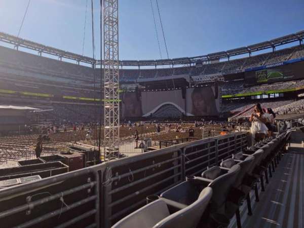 MetLife Stadium, bloc: 117, rangée: 2, place: 16