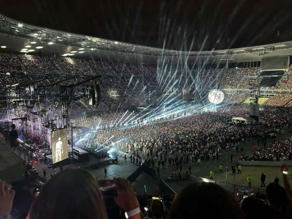 Stade de France, bloc: R2, rangée: 44, place: 14