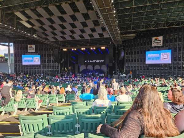 Pine Knob Music Theatre, bloc: RTC7, rangée: LL, place: 68