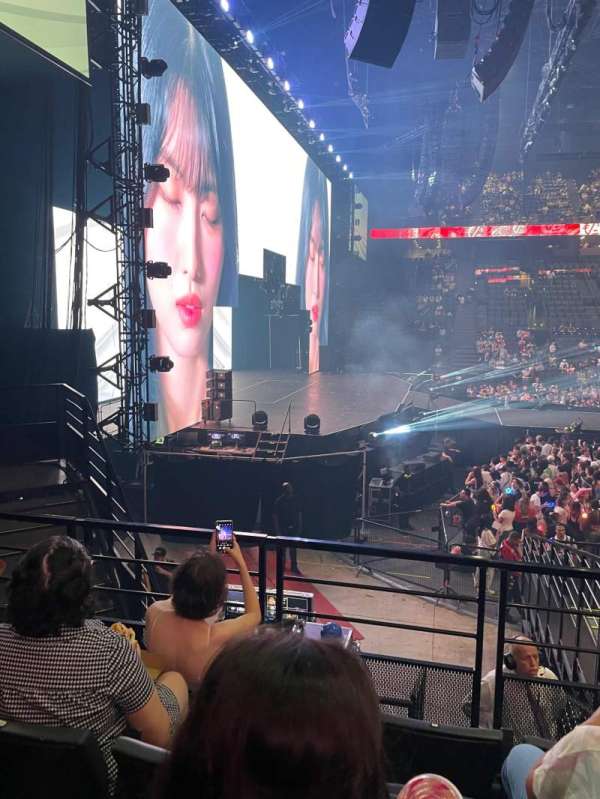 Accor Arena, bloc: Gradin N, rangée: 16, place: 22