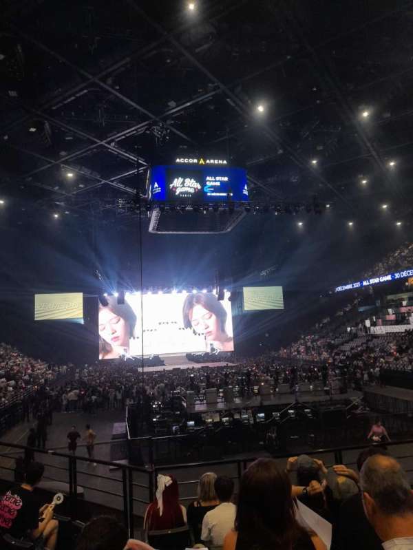 Accor Arena, bloc: Gradin U, rangée: 18, place: 19