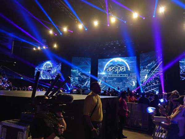 The O2, London, bloc: Floor B3, rangée: A, place: 47