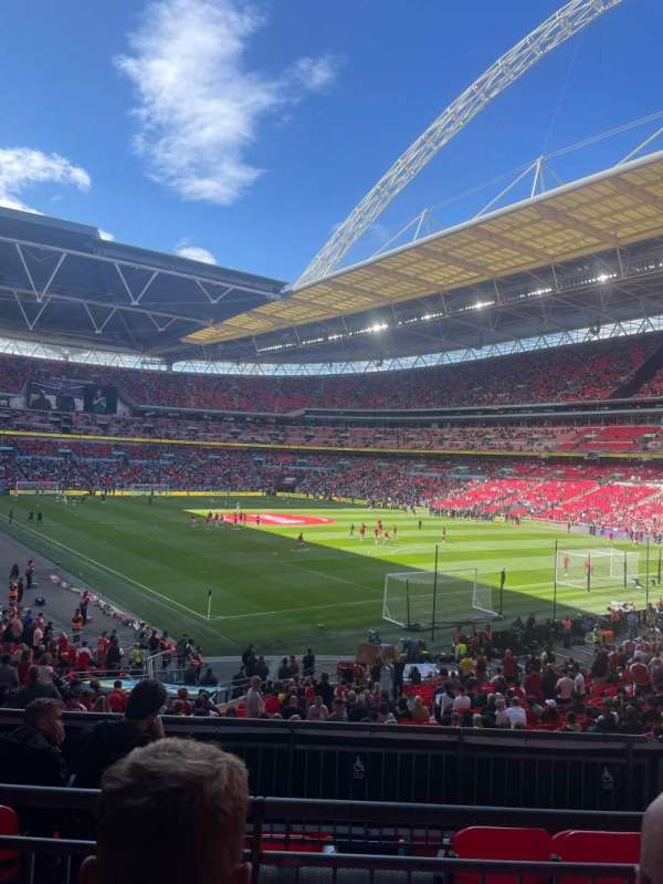Wembley Stadium, bloc: 115, rangée: 33, place: 116