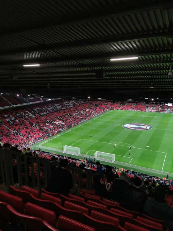 Old Trafford, bloc: W3105, rangée: 36, place: 39