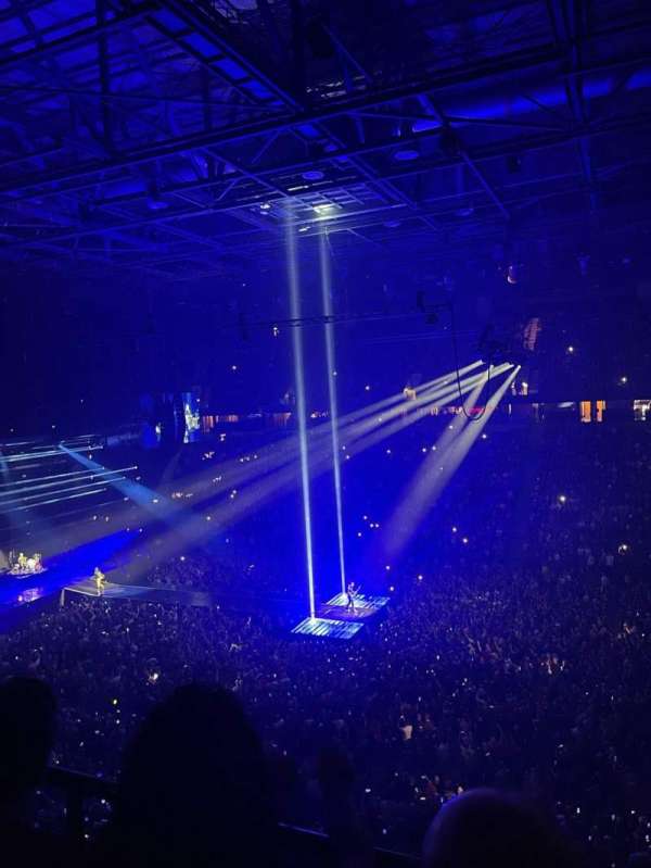 AO Arena, bloc: 204, rangée: B, place: 18