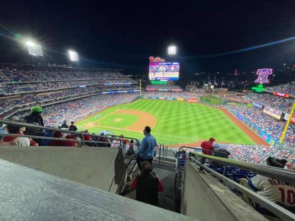 Citizens Bank Park, bloc: 412, rangée: 9, place: A