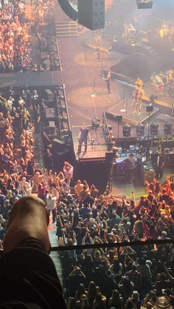 Barclays Center, bloc: 206, rangée: 2, place: 23