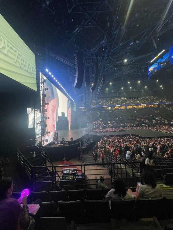 Accor Arena, bloc: Gradin N, rangée: 15, place: 21
