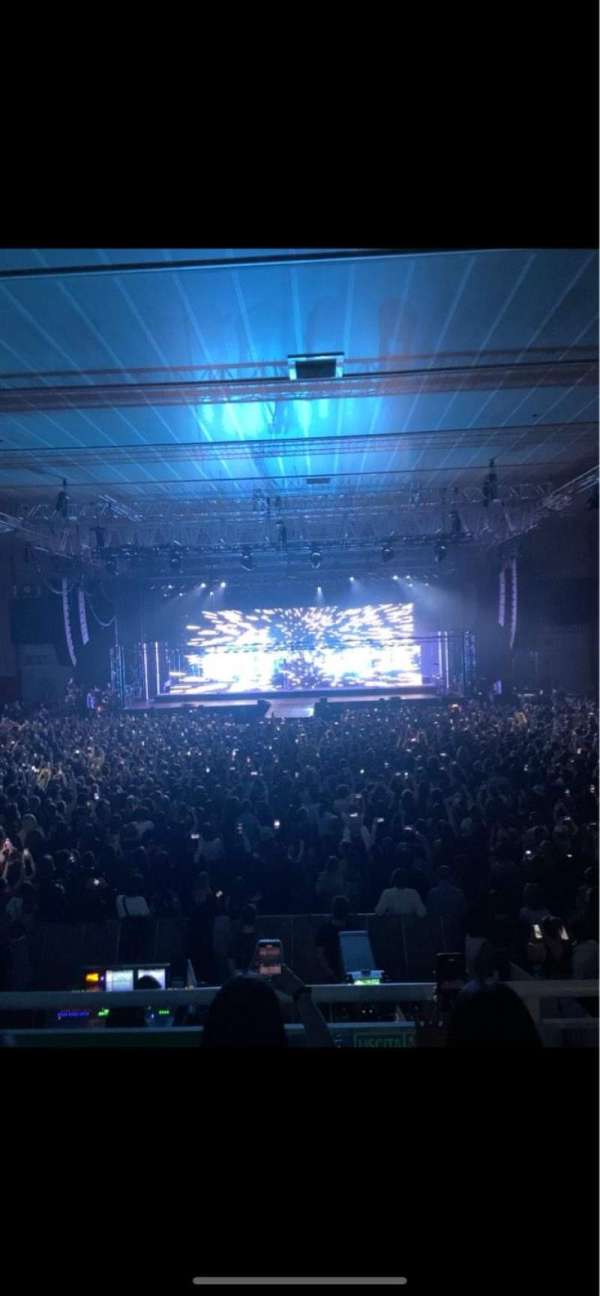 Kioene Arena, bloc: tribuna gold
