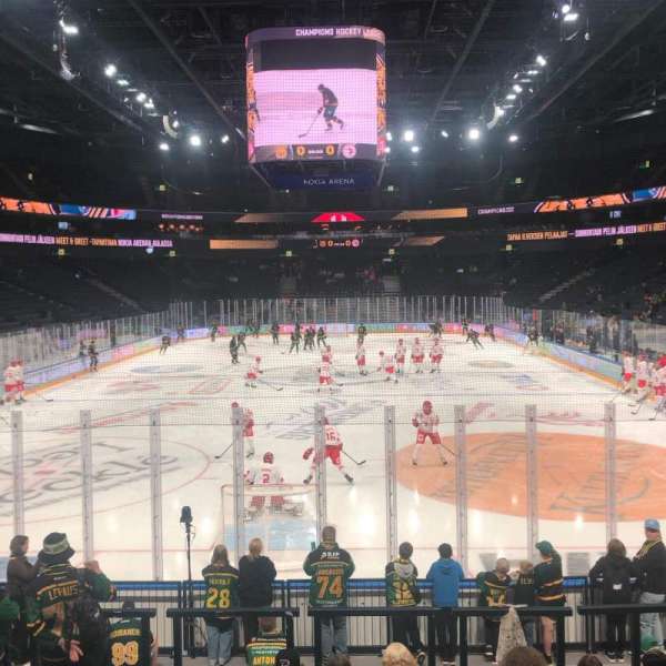 Nokia Arena, bloc: A1-B1, rangée: 10, place: 10