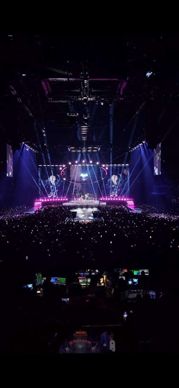 Accor Arena, bloc: Gradin U, rangée: 17, place: 32