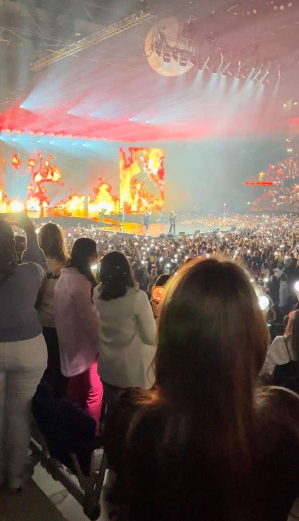 Uber Arena, bloc: 104, rangée: 12, place: 4
