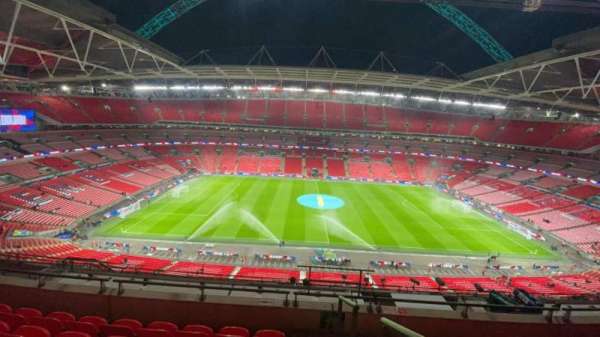 Wembley Stadium, bloc: 527, rangée: 32, place: 29