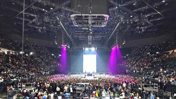 Accor Arena, bloc: Gradin A, rangée: 22, place: 1
