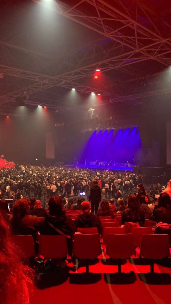 Zénith Paris, bloc: Q, rangée: 25, place: 247