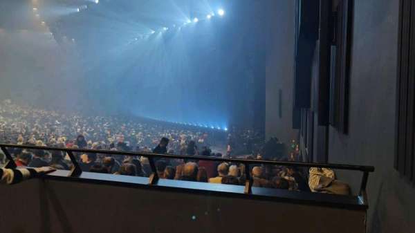 Grande Seine, bloc: Q, rangée: 2, place: 32