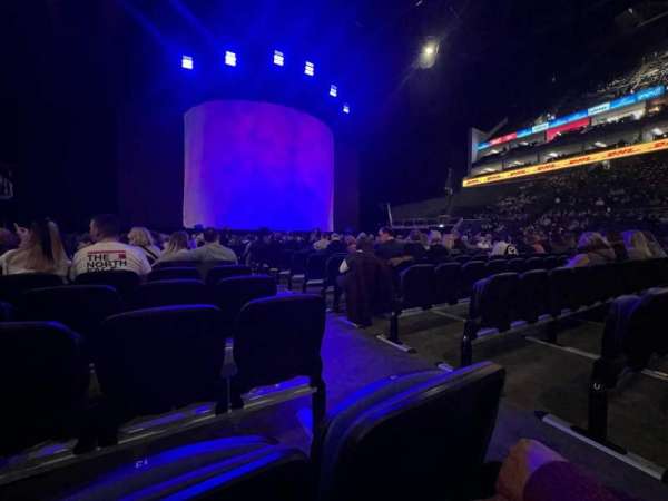 The O2, London, bloc: Floor B1, rangée: V, place: 14