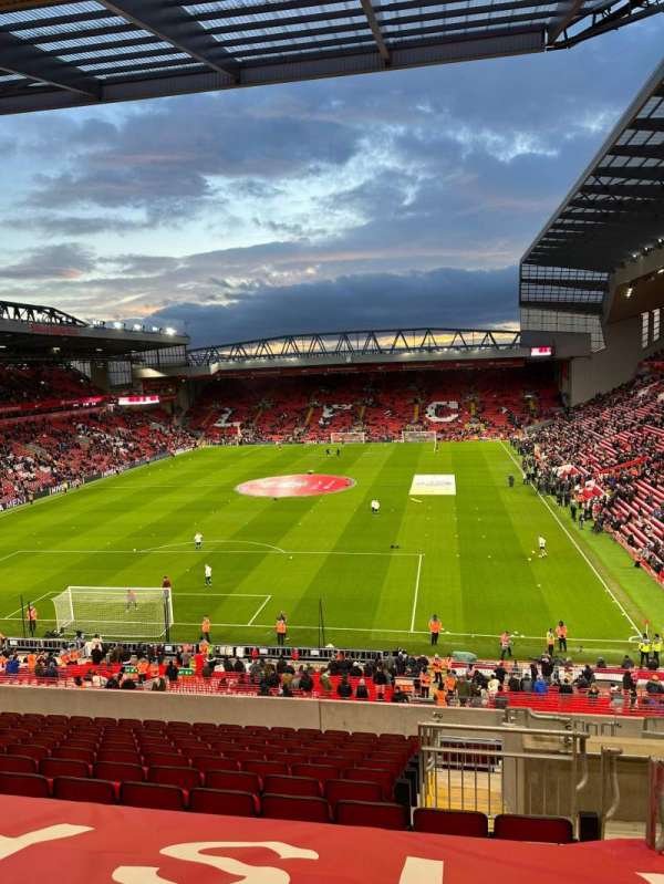 anfield, bloc: Au6, rangée: 14, place: 163