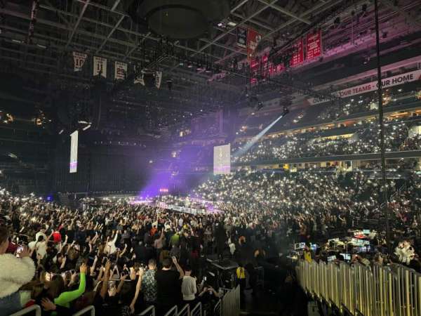 Capital One Arena, bloc: 103, rangée: P, place: 18