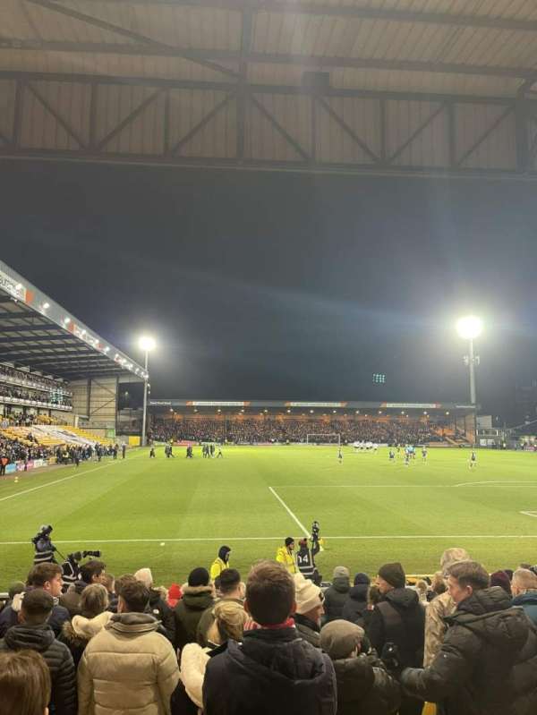 Vale Park, bloc: BF3A, rangée: P, place: 122