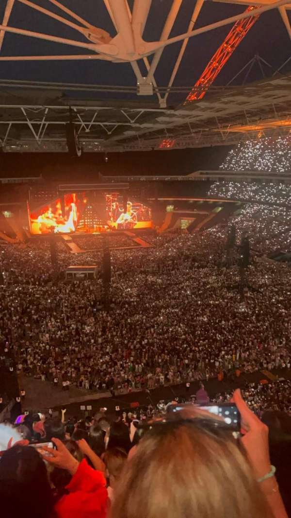 Wembley Stadium, bloc: 516, rangée: 22, place: 82
