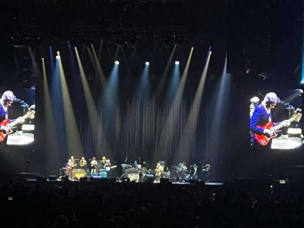 Kia Forum, bloc: 3, rangée: 10, place: 8