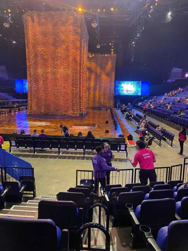 The O2, London, bloc: 107, rangée: G, place: 221