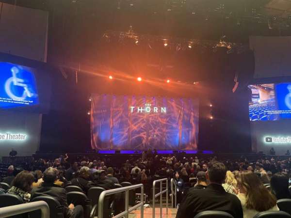 YouTube Theater, bloc: 103, rangée: J, place: 1