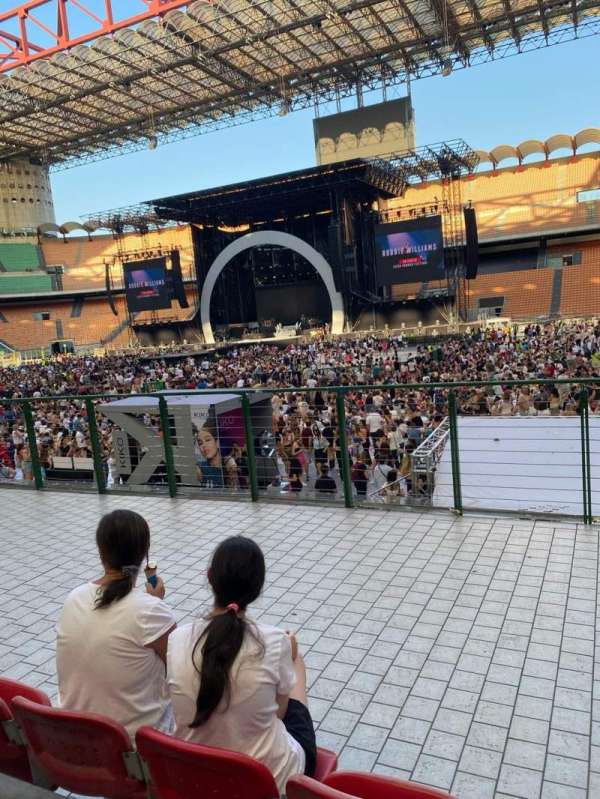 San Siro, bloc: M, rangée: 3, place: 5