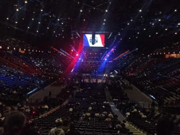 Accor Arena, bloc: Gradin A, rangée: 4, place: 4