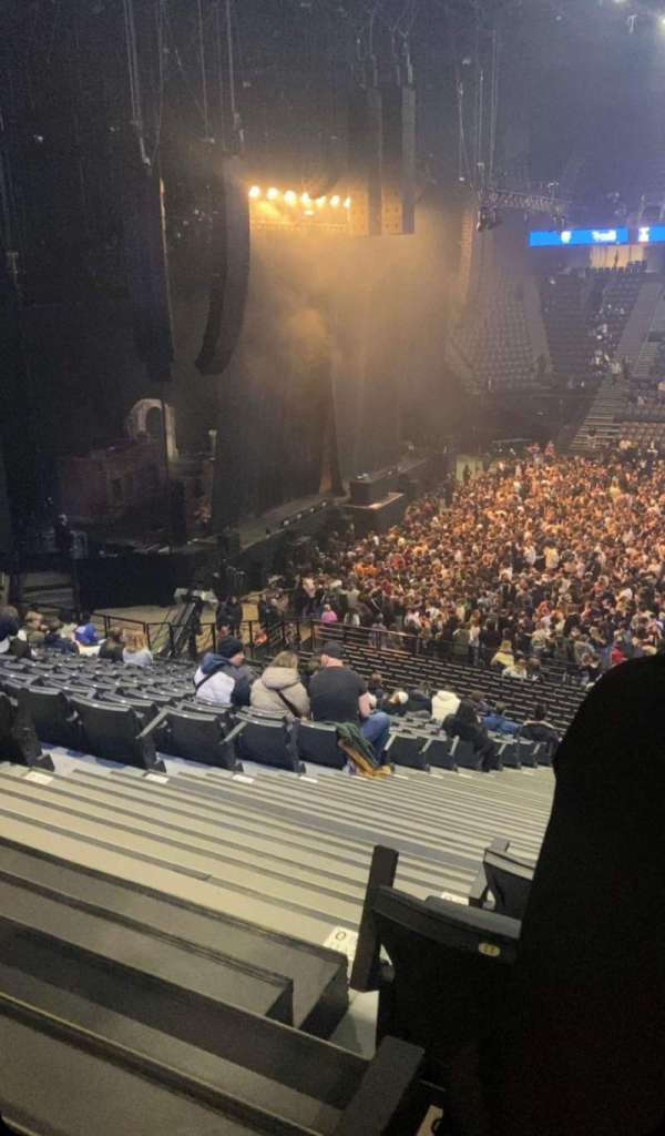 Accor Arena, bloc: gradin O, rangée: 1, place: 12